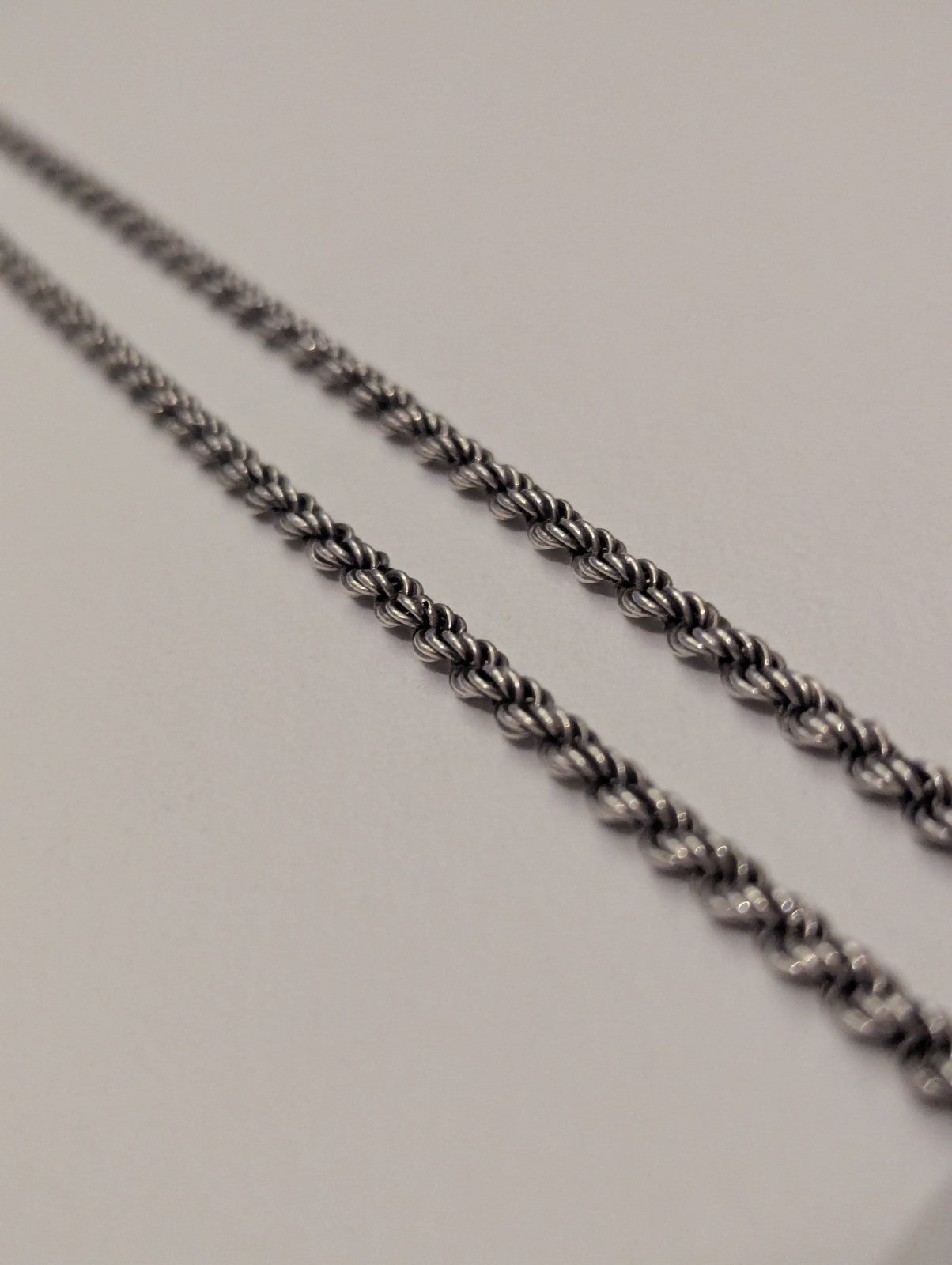 Necklace / Chains
