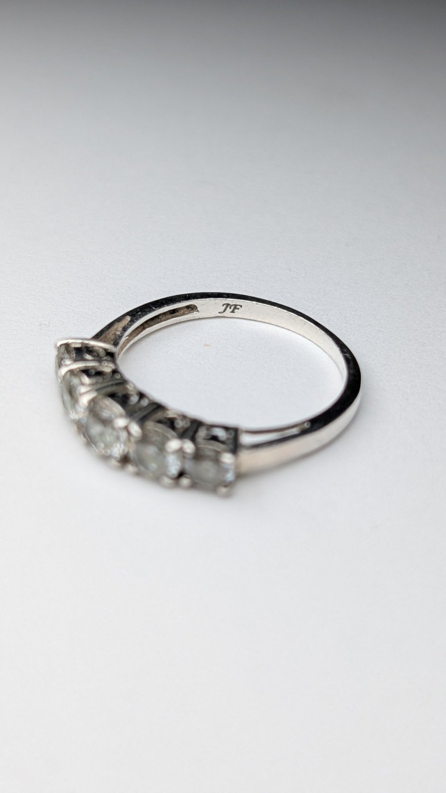 Vintage Sterling Silver Single Row Clear Gemstone Swarovski Ring | Size R 1/2 - Image 5