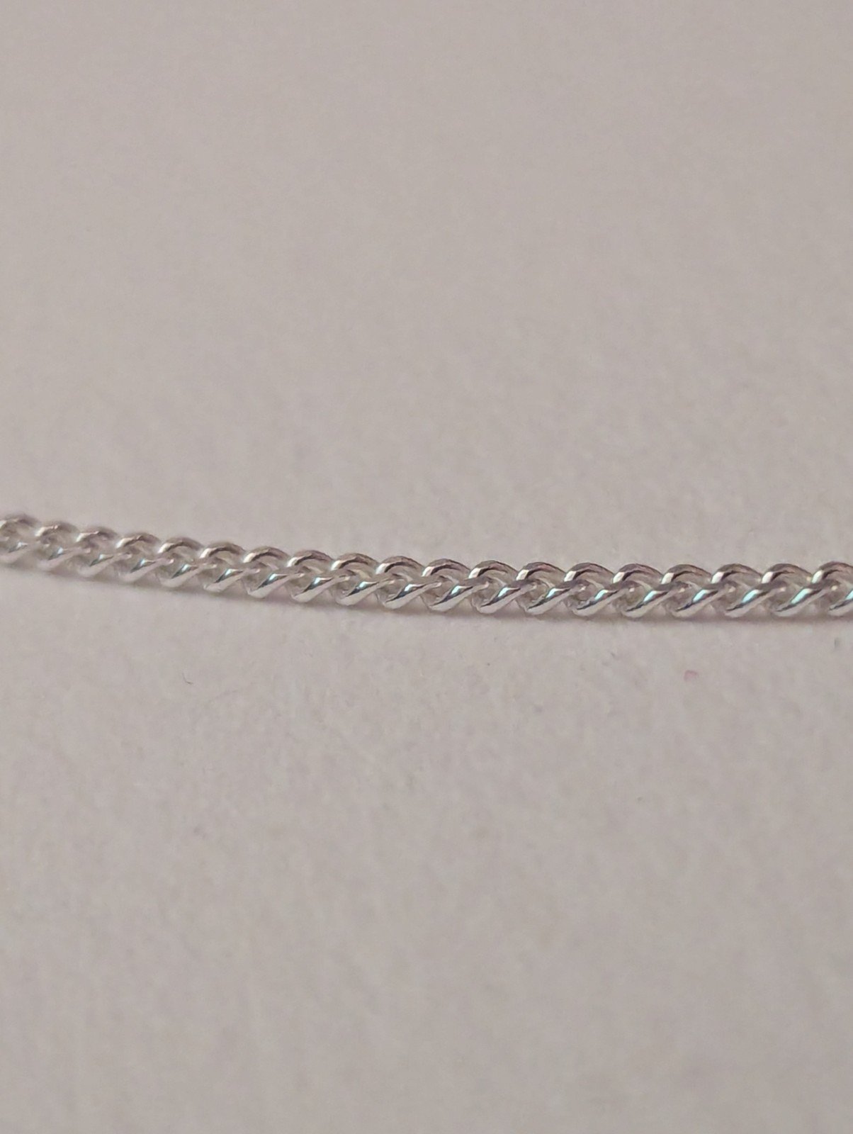 925 Sterling Solid Silver 20-inch Curb Link Chain 51cm - Image 3