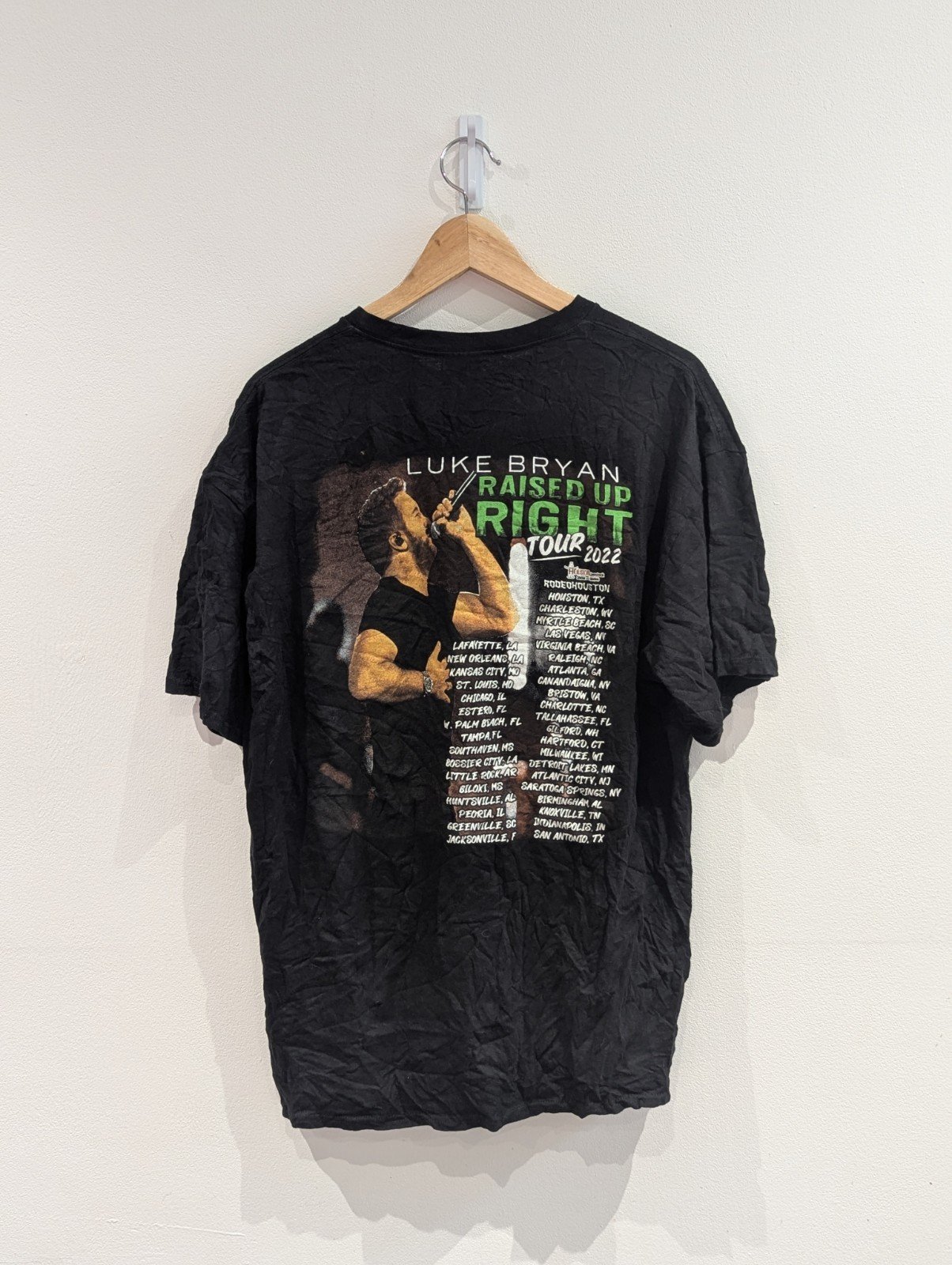 Vintage Style Luke Bryan Raised Up Right Tour 2022 Black T Shirt Extra Large - Image 2
