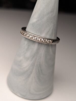 Vintage Sterling Silver Silver Row Clear Gemstone Ring | Size Q 1/2 | 925