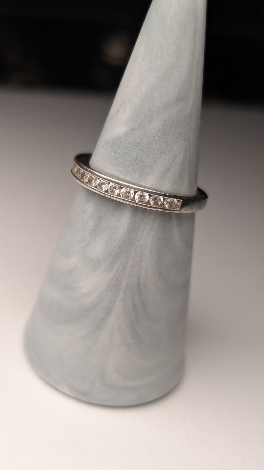 Vintage Sterling Silver Silver Row Clear Gemstone Ring | Size Q 1/2 | 925