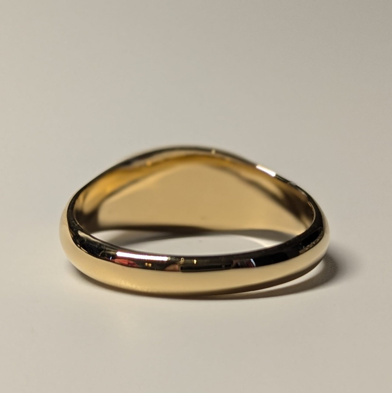 18ct Gold Plated Sterling Silver Flat Oval Signet Ring | Size Q - Image 7