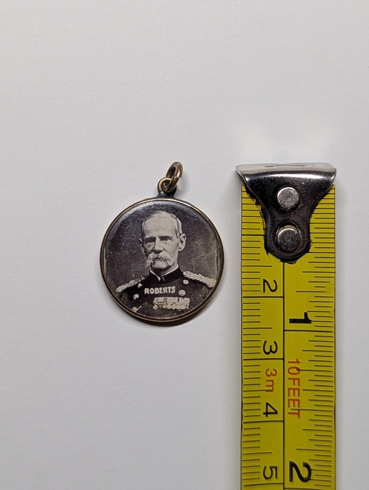 Antique Gold Tone Robert Baden-Powell And Lord Roberts Boer War Pendant Cracked - Image 7