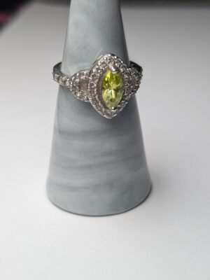 Vintage Sterling Silver Green Peridot Ring | Size Q | 925 Silver