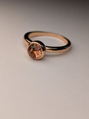 Costume Jewellery Gold Tone Band With Stone | Size P 1/2