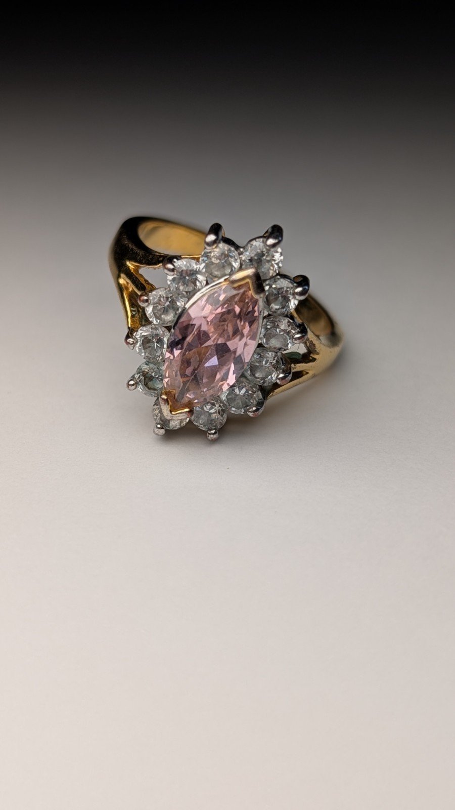 Vintage Costume Jewellery EDCO Ring With Pink & Clear Stones | Size P 1/2 | EDCO - Image 2