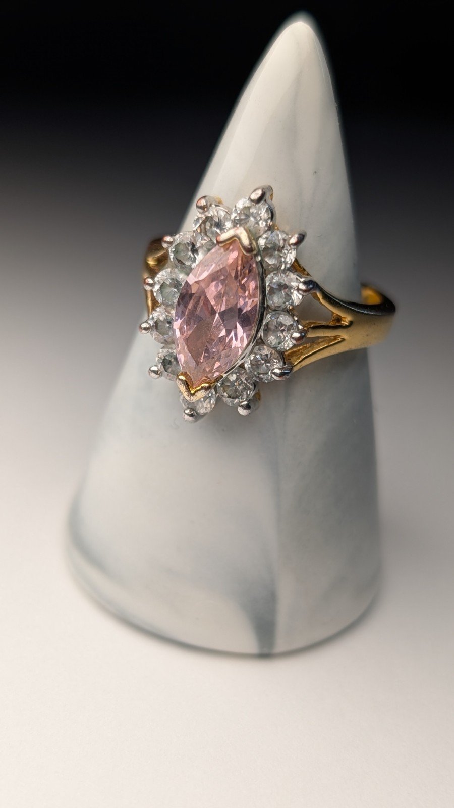 Vintage Costume Jewellery EDCO Ring With Pink & Clear Stones | Size P 1/2 | EDCO - Image 3