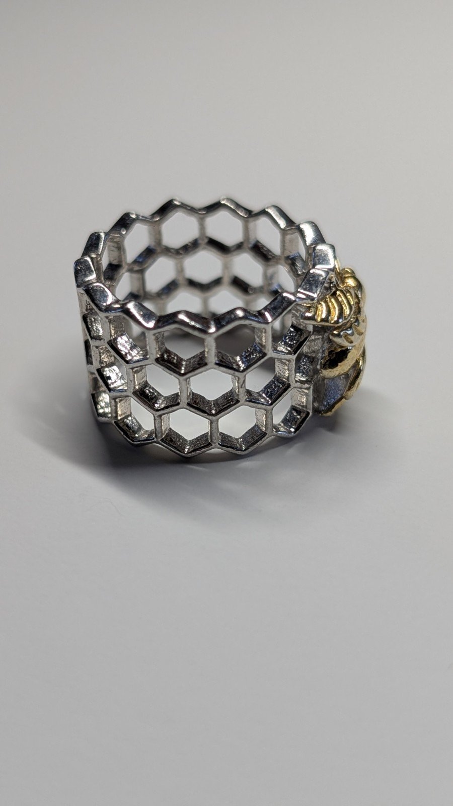 Vintage Sterling Silver Honeycomb Ring With Gold Tone Bee | Size L | 925 Silver - Image 4