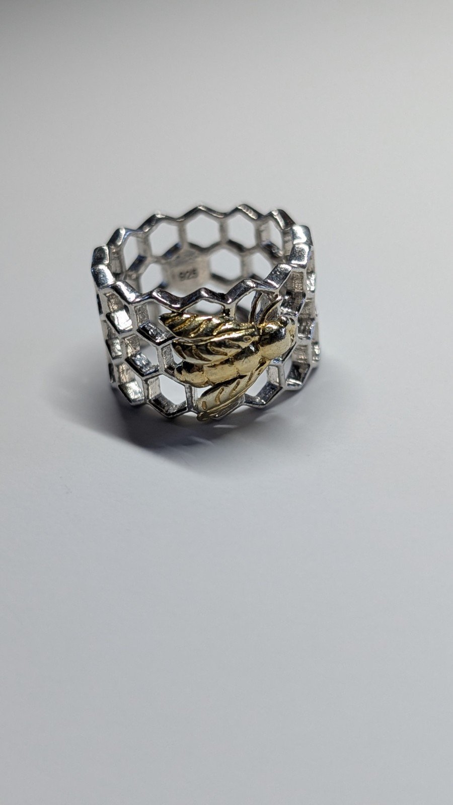Vintage Sterling Silver Honeycomb Ring With Gold Tone Bee | Size L | 925 Silver - Image 8