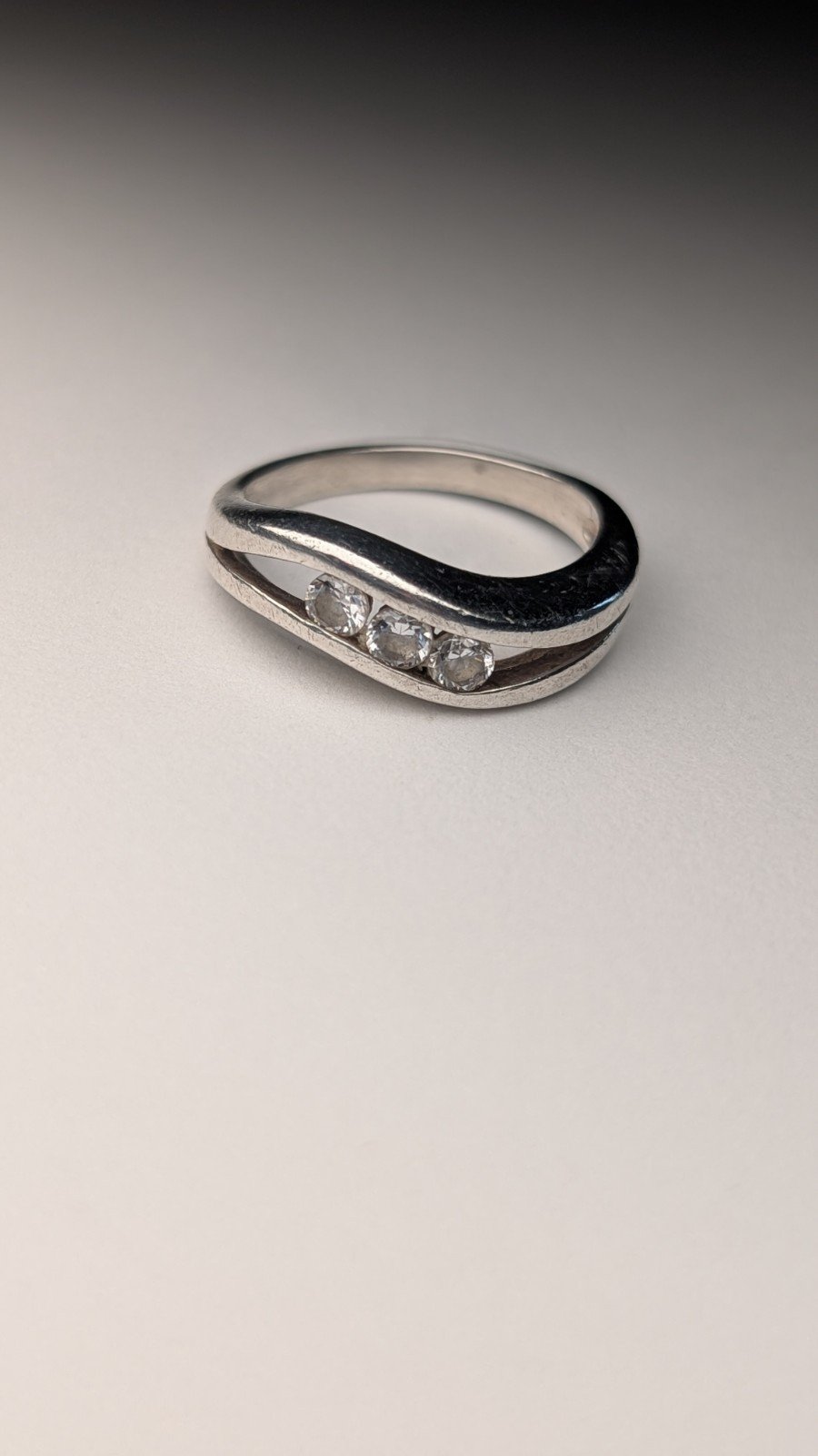 Vintage Sterling Silver 3 Stone Trilogy Clear Gemstone Ring | Size O | 925