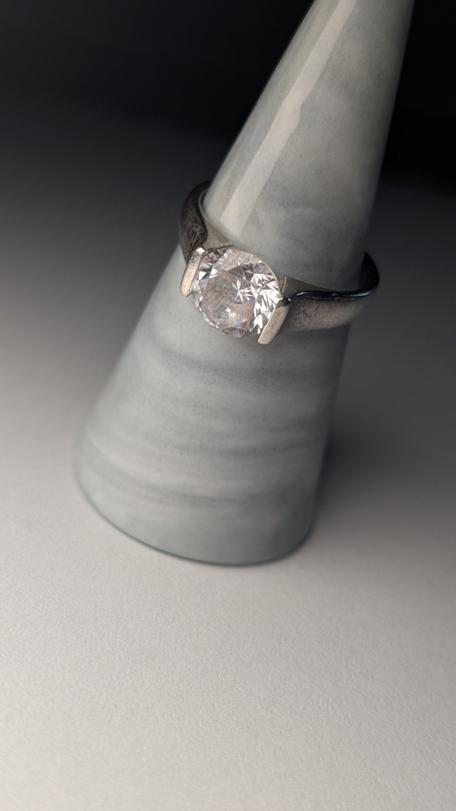 Vintage Sterling Silver Large DQCZ Gemstone Solitaire Ring | Size T | 925 Silver - Image 6