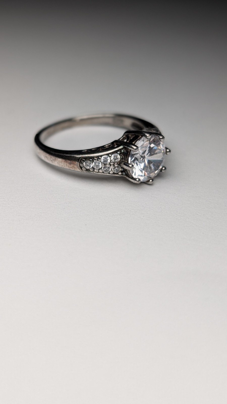 Vintage Sterling Silver Clear Gemstone Ring | Size R | 925 Silver - Image 5