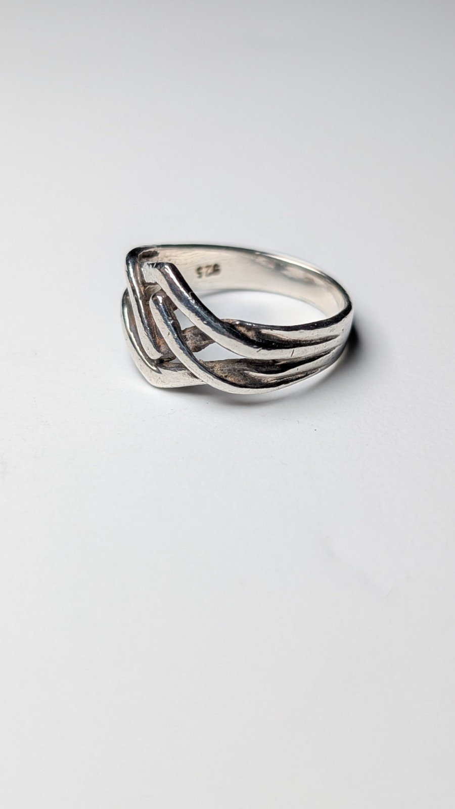 Vintage Sterling Silver Celtic Weave Ring | Size P | 925 Silver - Image 4