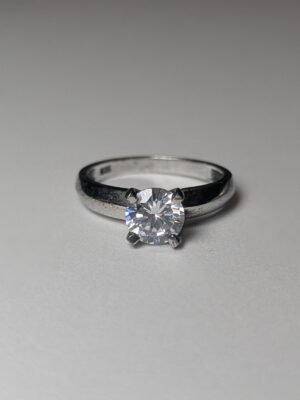 Vintage Sterling Silver CZ Stone Clear Gemstone Ring | Size O | 925