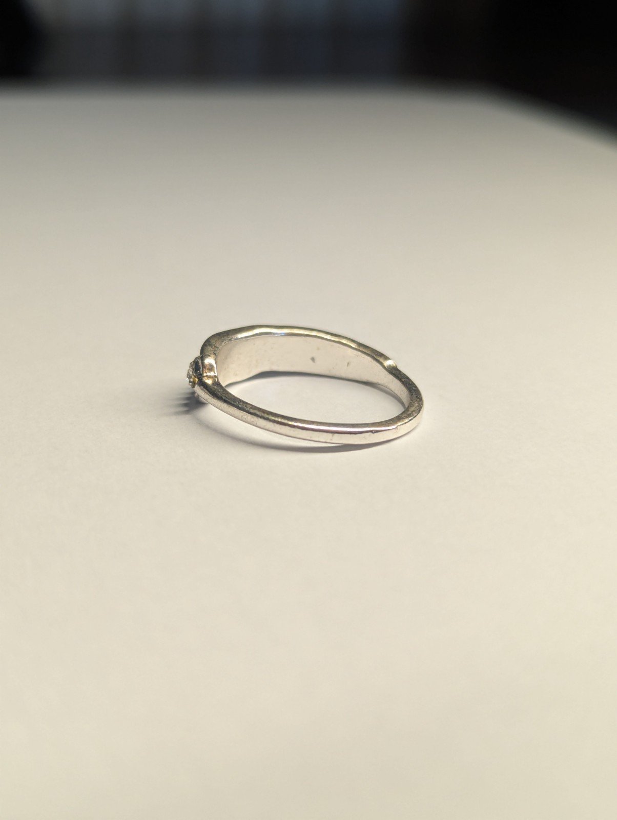 Costume Jewellery Feather And Cz Stones Silver Tone Ring Size R - Image 3