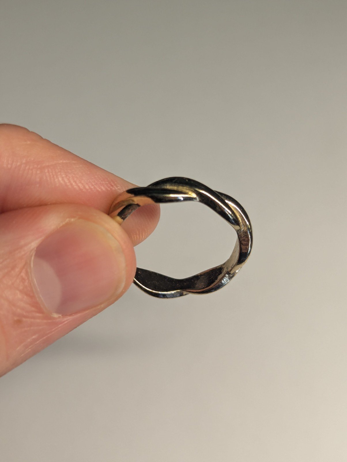 Costume Jewellery Gold Tone Entwined Wrap Ring | Size R - Image 3