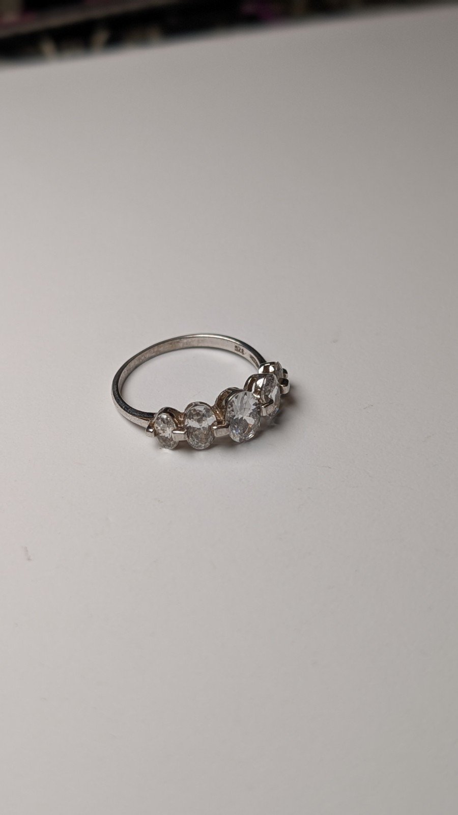 Vintage Sterling Silver CZ 5 Stone Clear Gemstone Ring | Size P 1/2 | 925 - Image 2