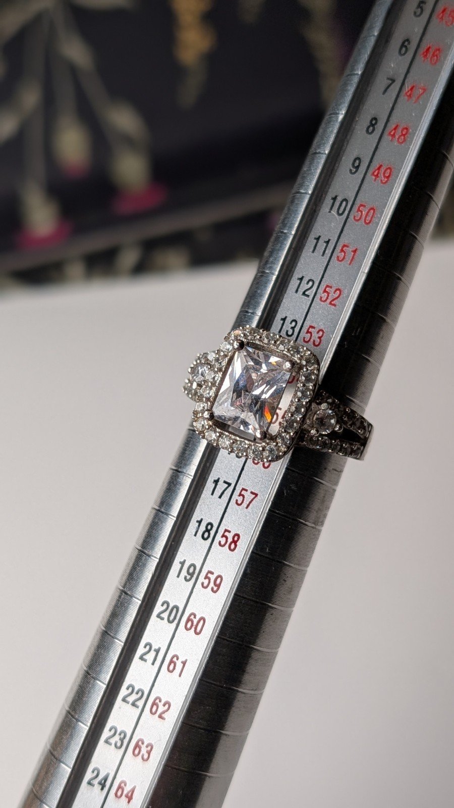 Vintage Sterling Silver CZ Clear Cluster Gemstone Ring | Size O | 925 - Image 12