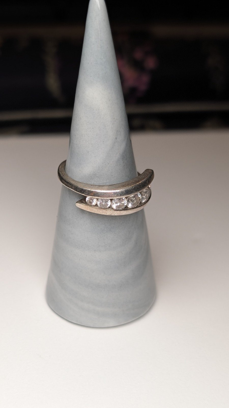 Vintage Sterling Silver CZ Gemstone Wrap Ring | Size R 1/2 | 925 Silver - Image 9