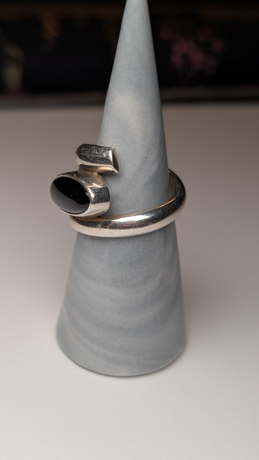 Vintage Sterling Silver Swirl Black Onyx Ring | Size P 1/2 | 925 Silver - Image 10