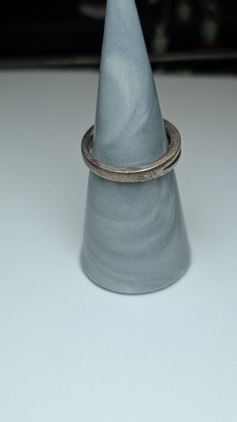 Vintage Sterling Silver Clear Gemstone Band Ring | Size R | 925 Silver - Image 4