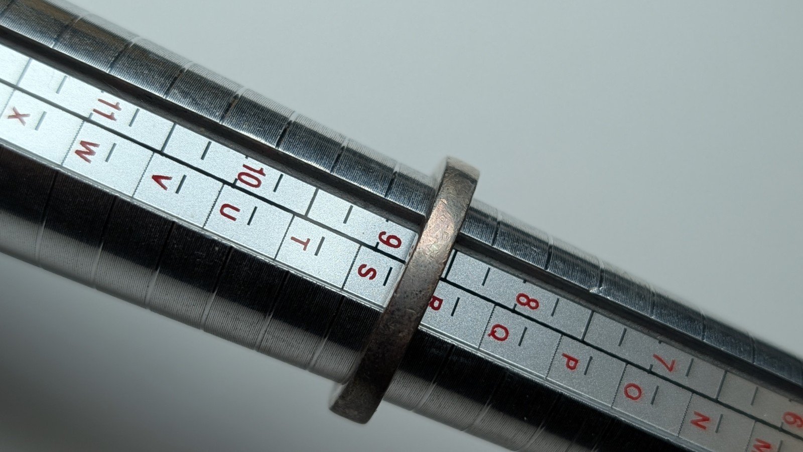 Vintage Sterling Silver Clear Gemstone Band Ring | Size R | 925 Silver - Image 7