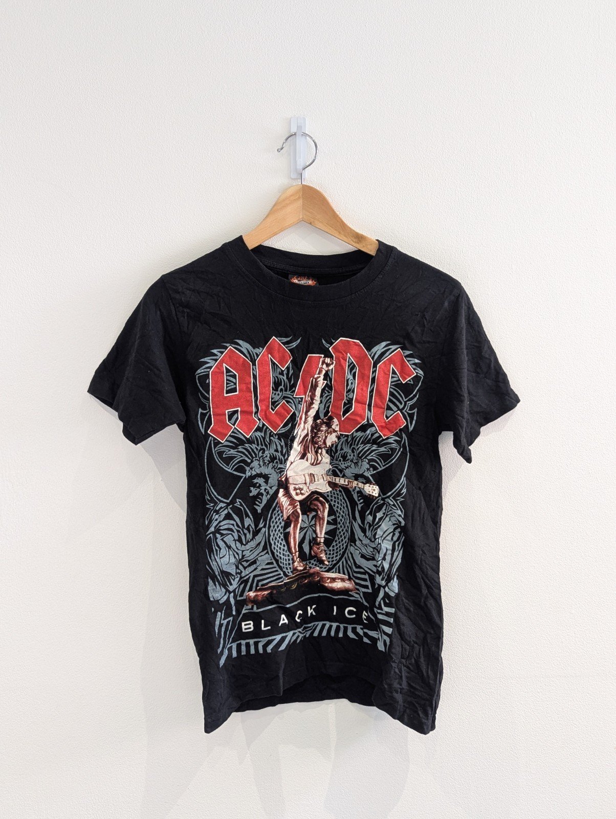 Vintage Style ACDC Black Ice Black T Shirt Size Medium