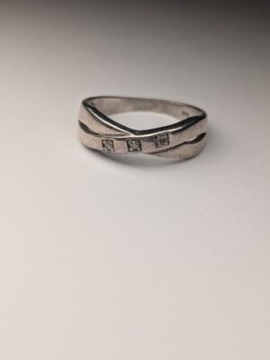 Vintage Sterling Silver 3 Stone Ring | Size M | 925 Silver