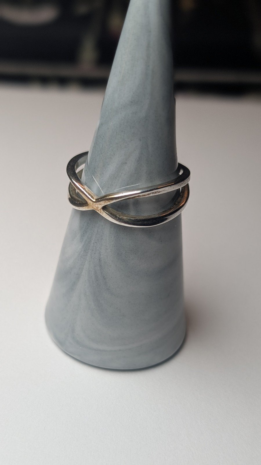 Vintage Sterling Silver Crossover Ring | Size S | 925 silver - Image 2