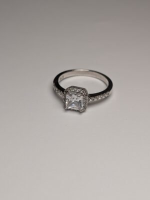 Vintage Sterling Silver Clear CZ Halo Gemstone Ring | Size Q 1/2 | 925