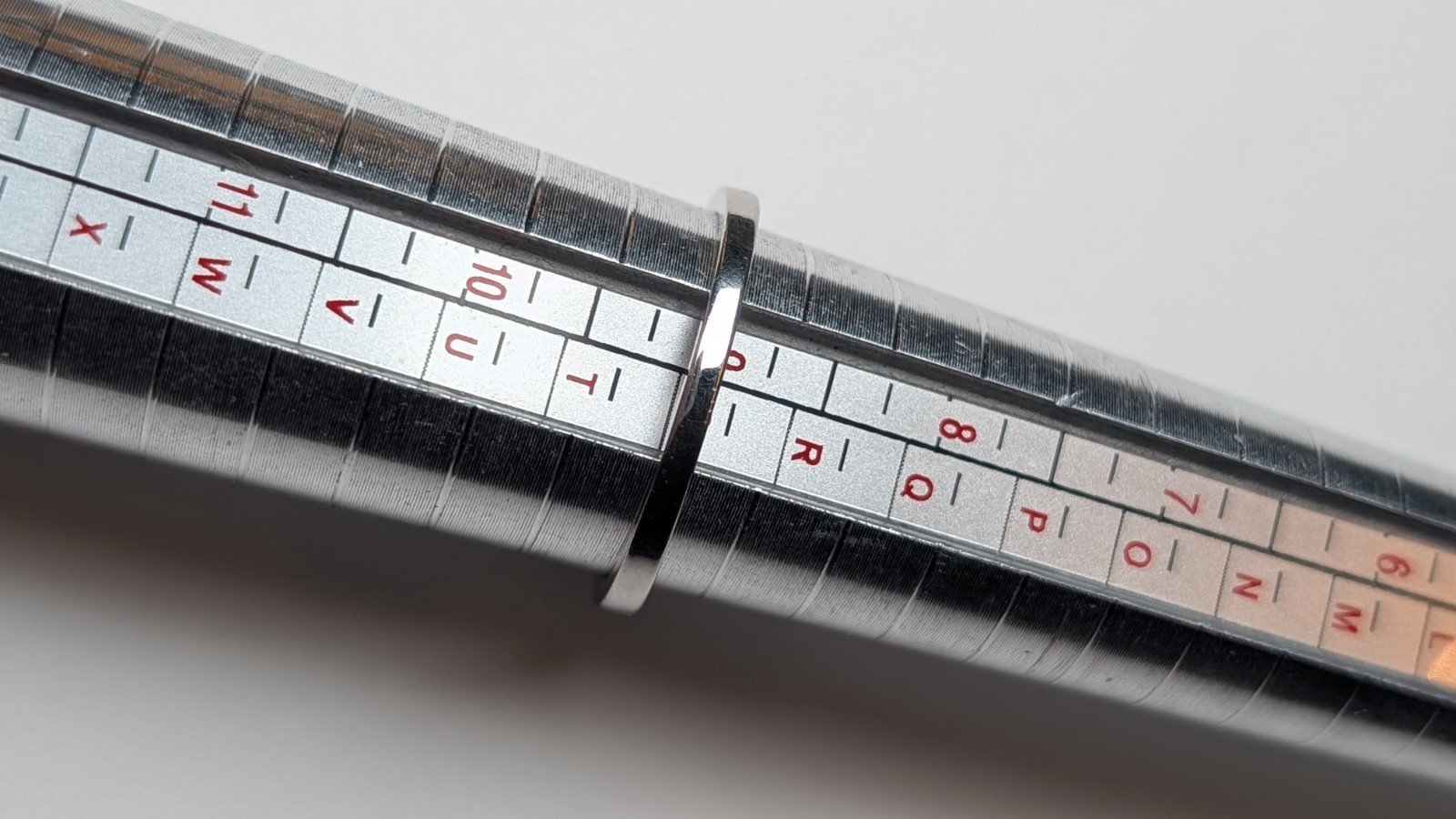 Vintage Sterling Silver Pink And Clear Gemstone Ring | Size S - Image 10