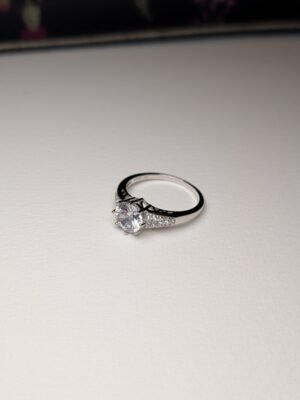 Vintage Sterling Silver CZ Gemstone Ring | Size T | 925 Silver