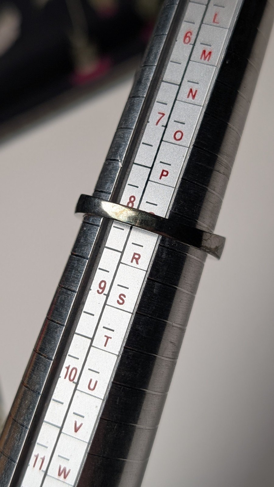 Vintage Sterling Silver CZ Gemstones Band Ring | Size Q | 925 Silver - Image 3