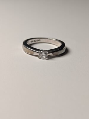 Vintage Sterling Silver DQCZ & Mother Of Pearl Solitaire Gemstone Ring | Size L