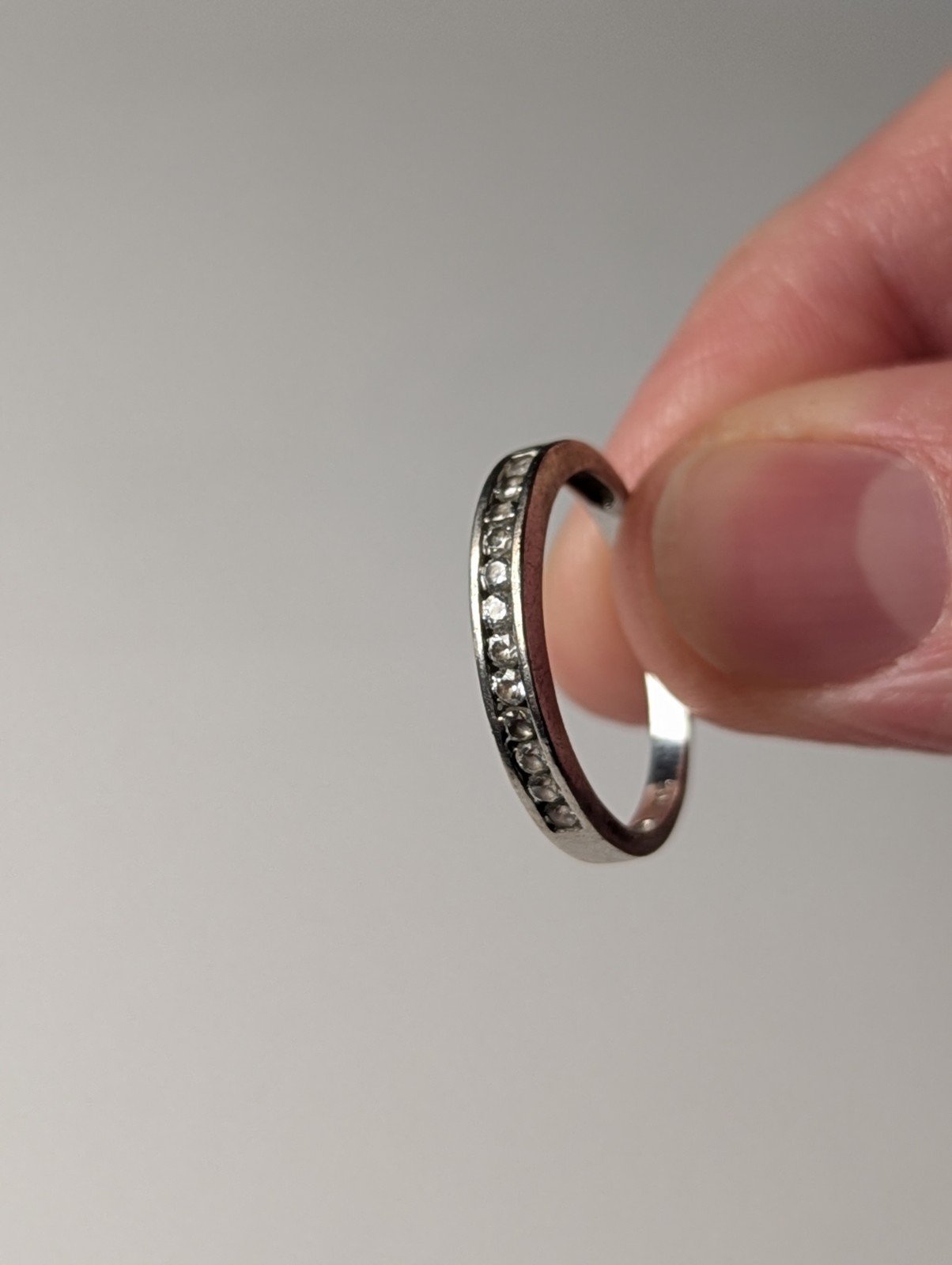 Vintage Sterling Silver Clear CZ Gemstone Row Ring | Size O | 925 Silver - Image 4