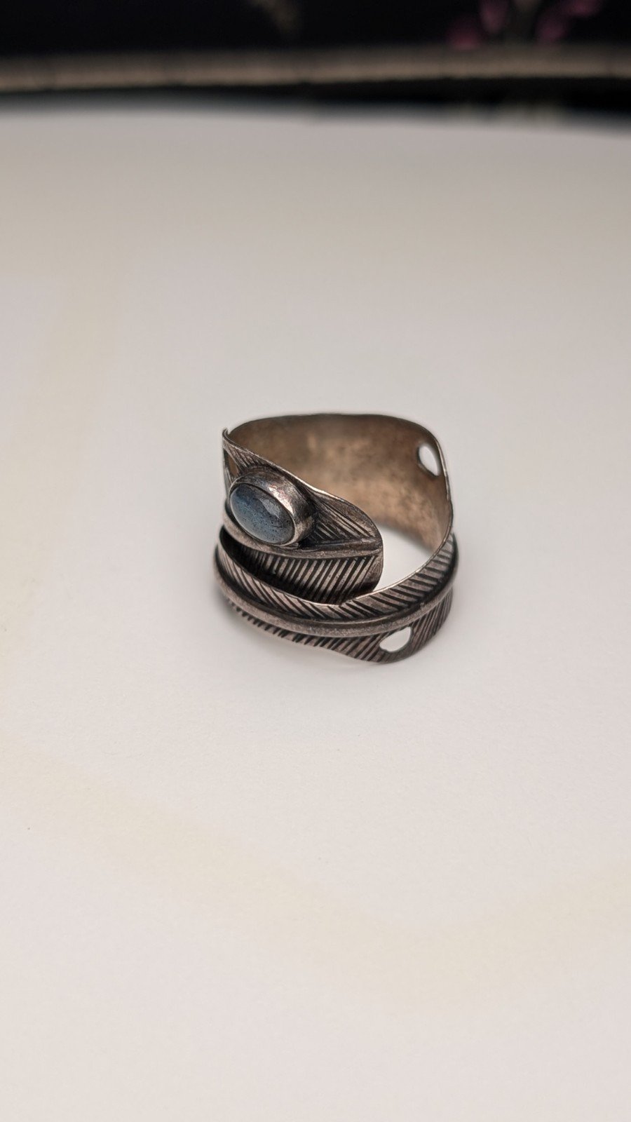 Vintage Sterling Silver Feather & Moonstone Gemstone Ring | Size K | 925 Silver - Image 2