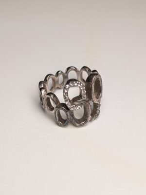 Vintage Sterling Silver Band O Circles CZ Gemstone Ring | Size M | Missing Stone