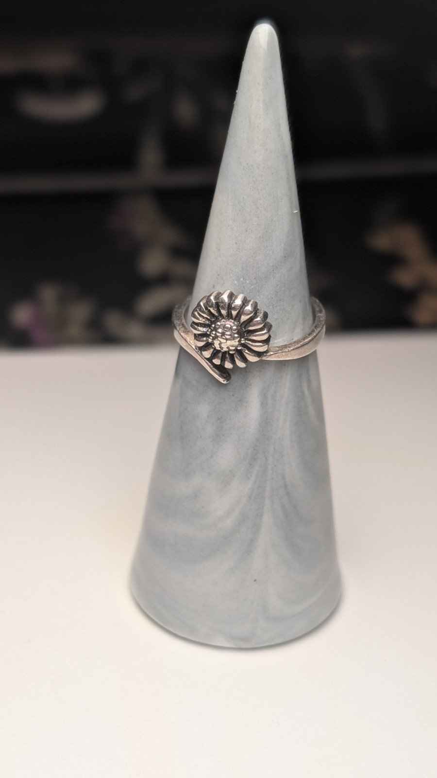 Vintage Sterling Silver Sunflower Ring | Size L | 925 Silver - Image 3
