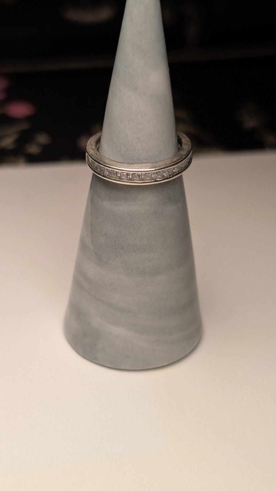 Vintage Sterling Silver Channel Set Ring | Size J 1/2 | 925 Silver - Image 6