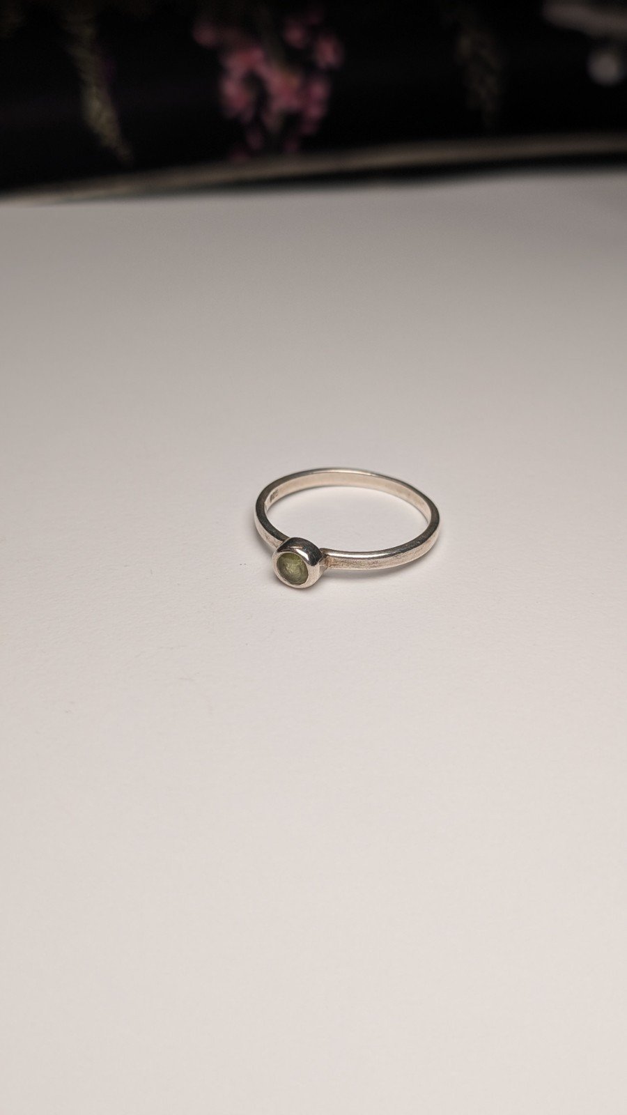 Vintage Sterling Silver Green Peridot Ring | Size P 1/2 | 925 Silver