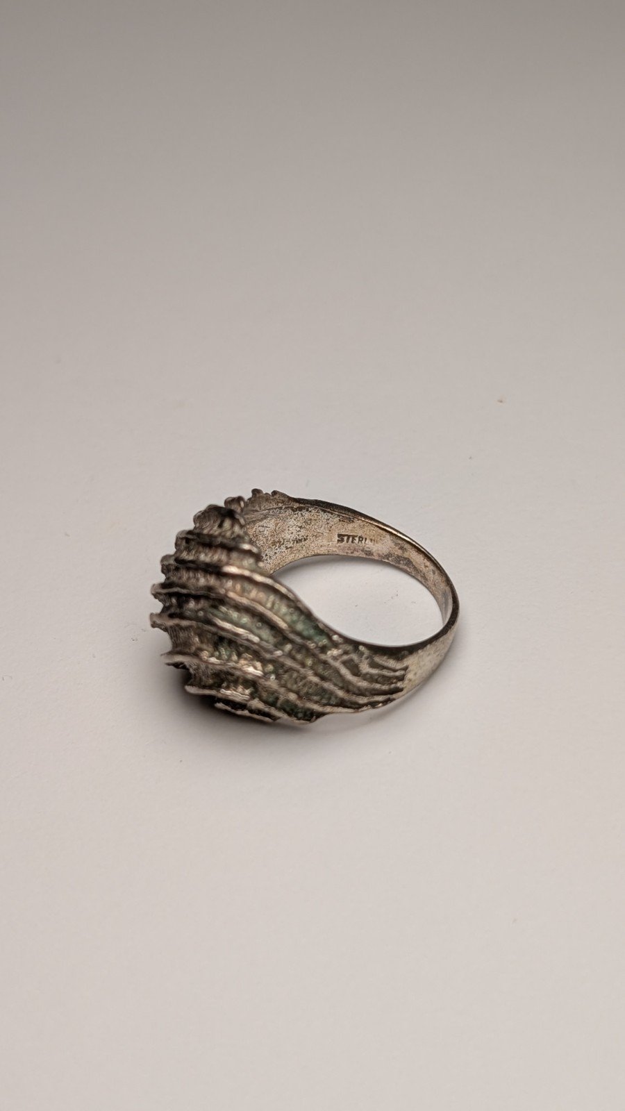 Vintage Sterling Silver Ripple / Shell Design Ring | Size N | 925 Silver - Image 3