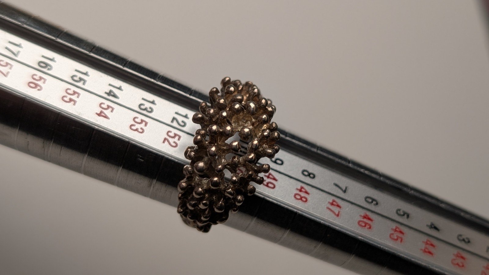 Vintage Sterling Silver Small Keeper / Dots / Hedgehog Ring | Size K 1/2 | 925 - Image 9