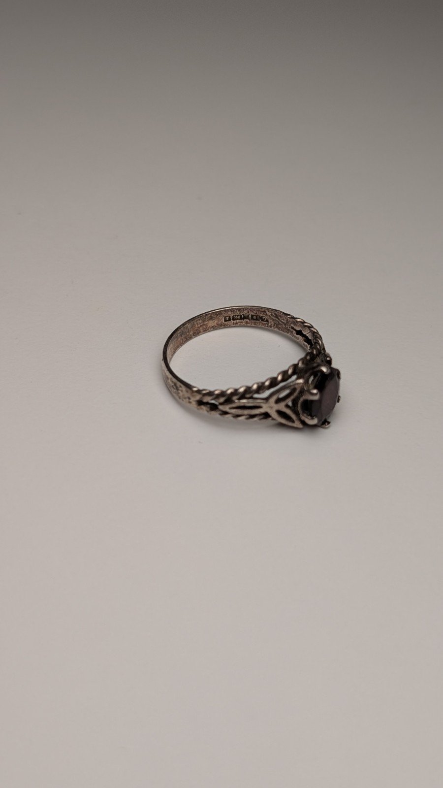 Vintage Sterling Silver 1978 Almandine Garnet Ring | Size R | 925 Silver - Image 3