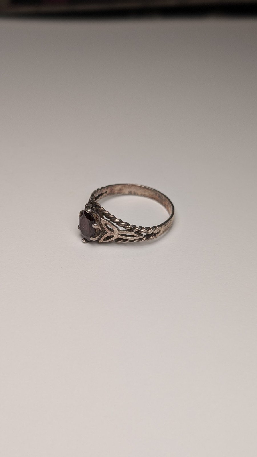 Vintage Sterling Silver 1978 Almandine Garnet Ring | Size R | 925 Silver - Image 9