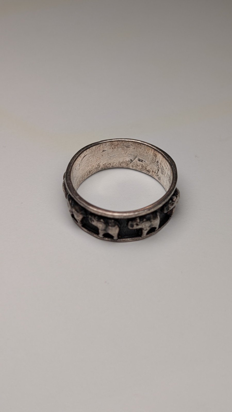 Vintage Sterling Silver Elephant Band Ring | Size T 1/2 | 925 Silver - Image 3