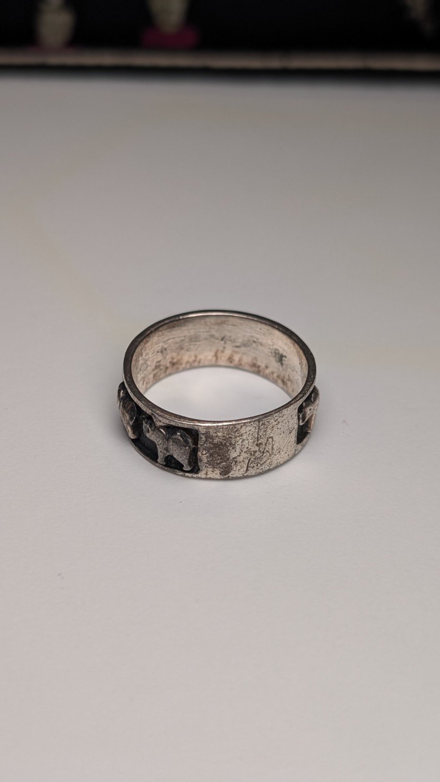 Vintage Sterling Silver Elephant Band Ring | Size T 1/2 | 925 Silver - Image 5