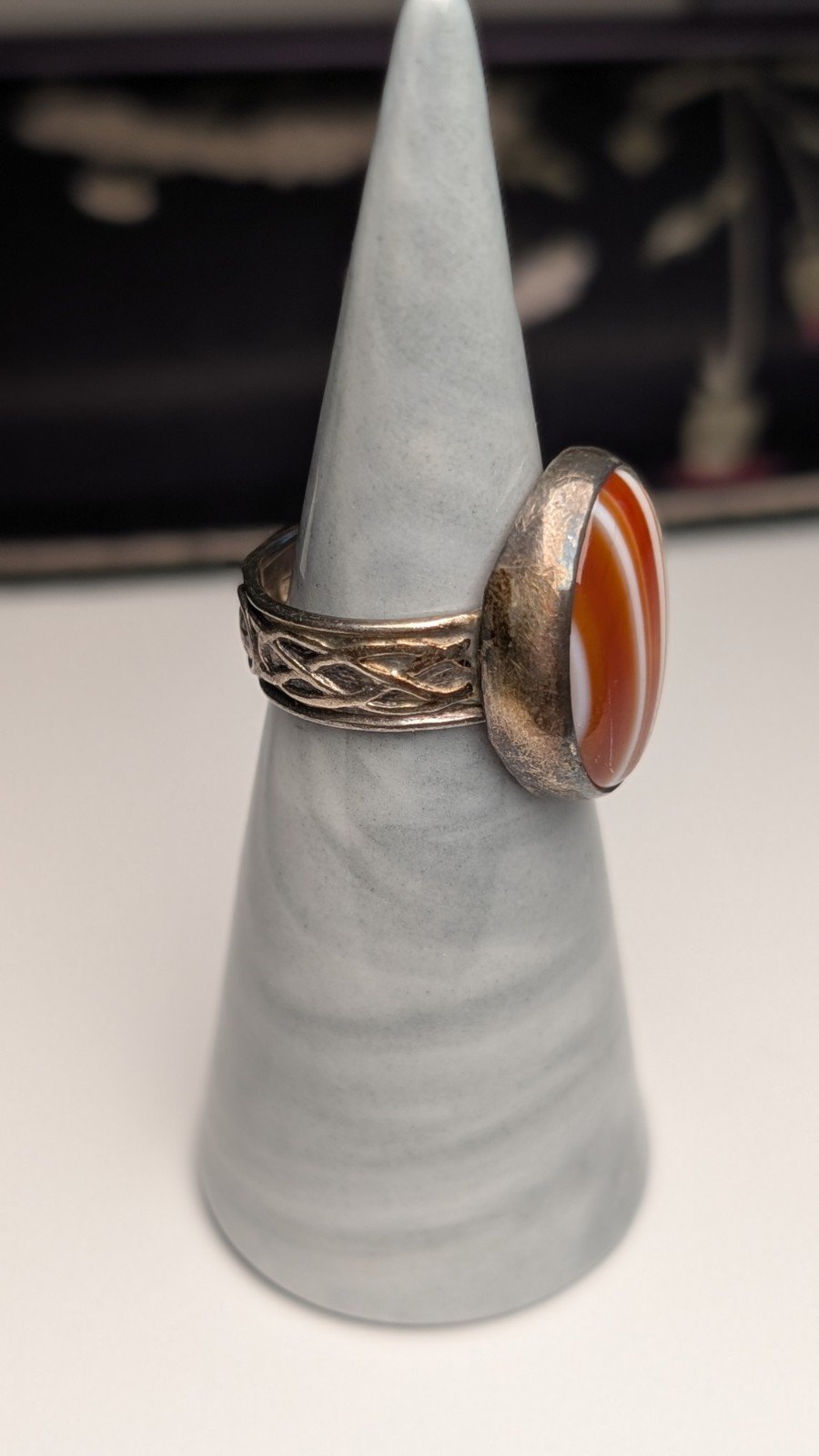 Vintage Sterling Silver 1973 Edinburgh Celtic Banded Agate Ring | Size L | 925 - Image 3