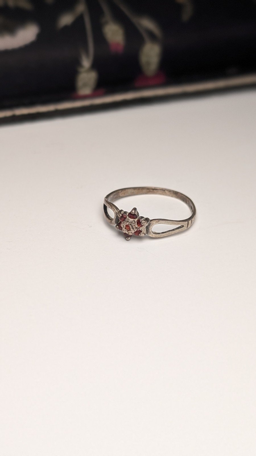 Vintage Sterling Silver 1979 Red Garnet Cluster Ring | Size Q | 925 Silver