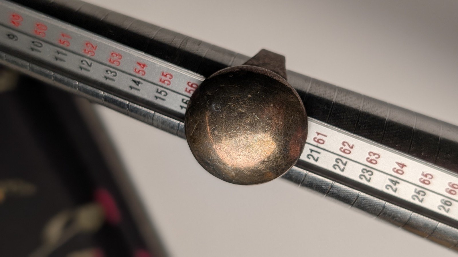 Vintage Sterling Silver Circle Button Ring | Size Q 1/2 (Resizable) | 7.15g - Image 9